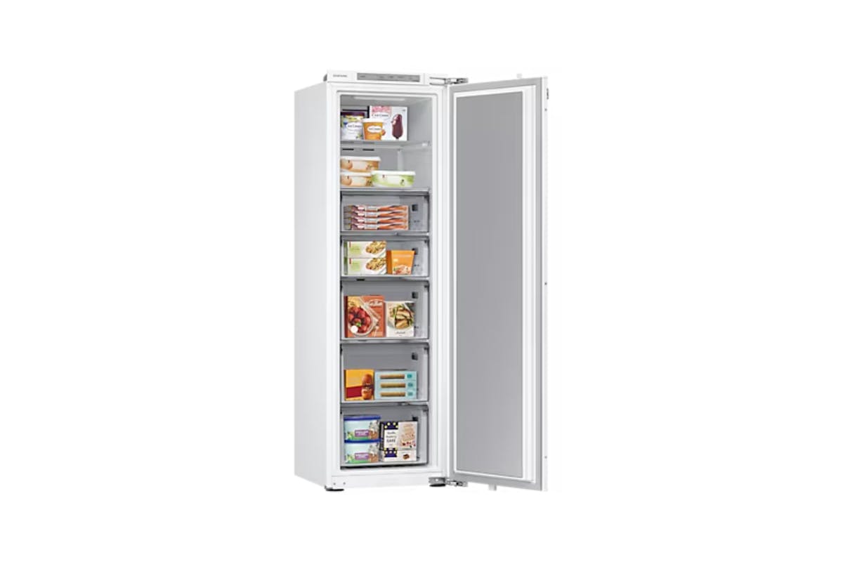 Samsung Smart Integrated One Door Freezer with SpaceMax™ | BRZ22720EWW/EU-5