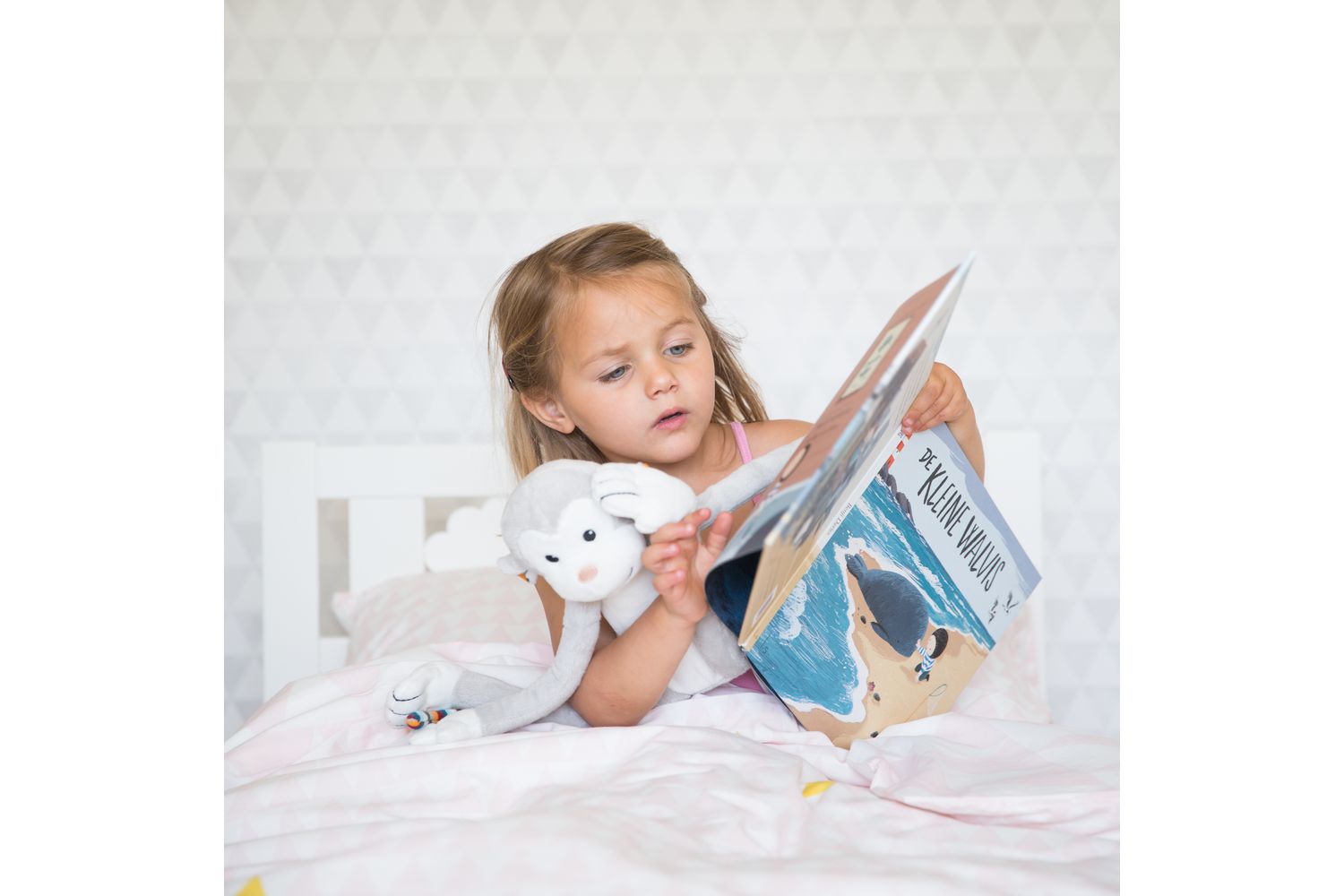 Max Soft Toy Nightlight-5