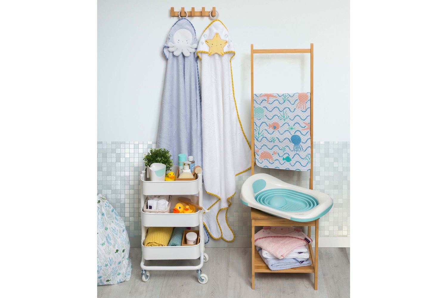 Bamboo Extra Large Apron Baby Bath Towel - White Honey - Vat At Zero Rate-4