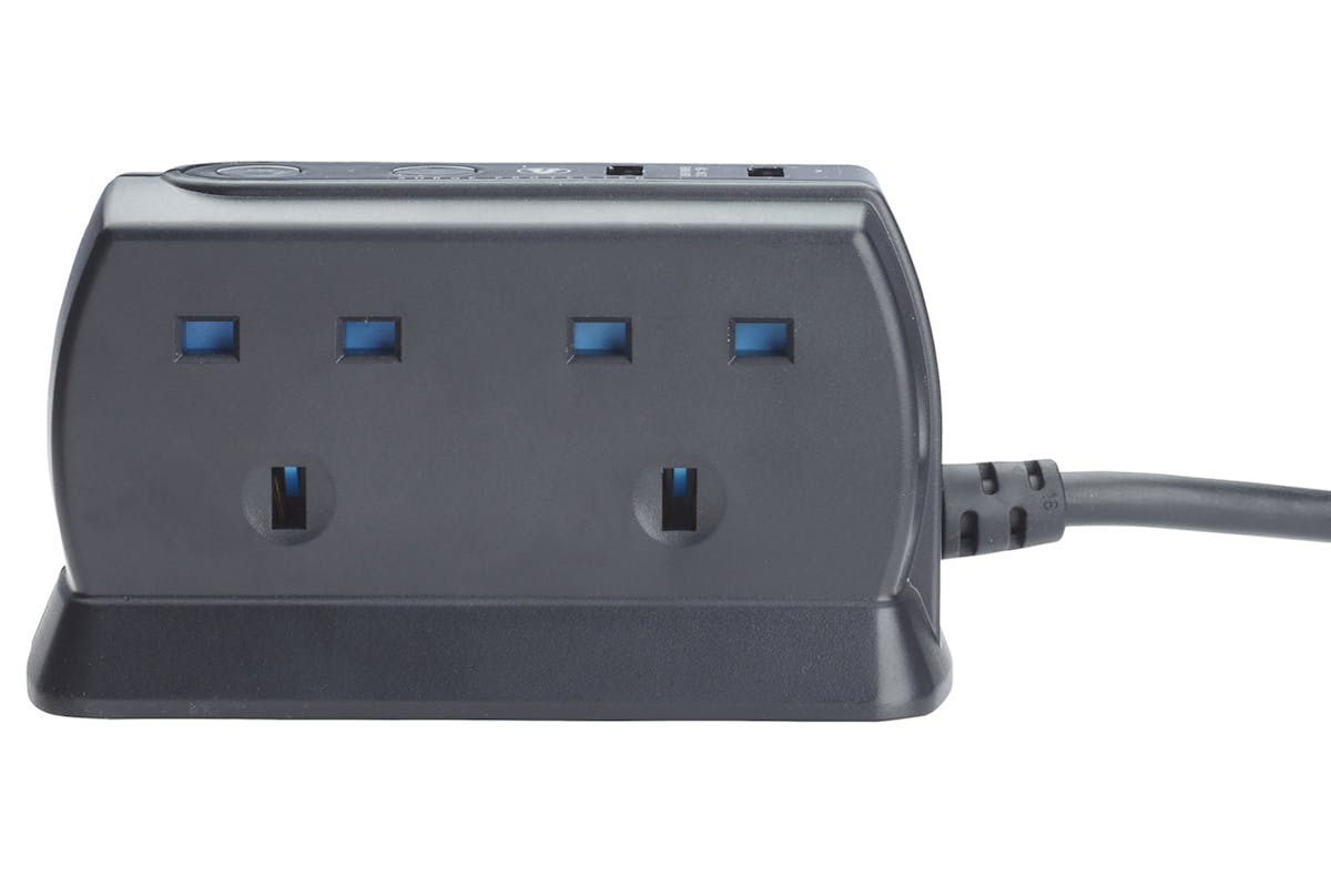 MasterPlug 4 Socket Compact Surge USB Extension Lead | 58-SRGDU41MB2-3