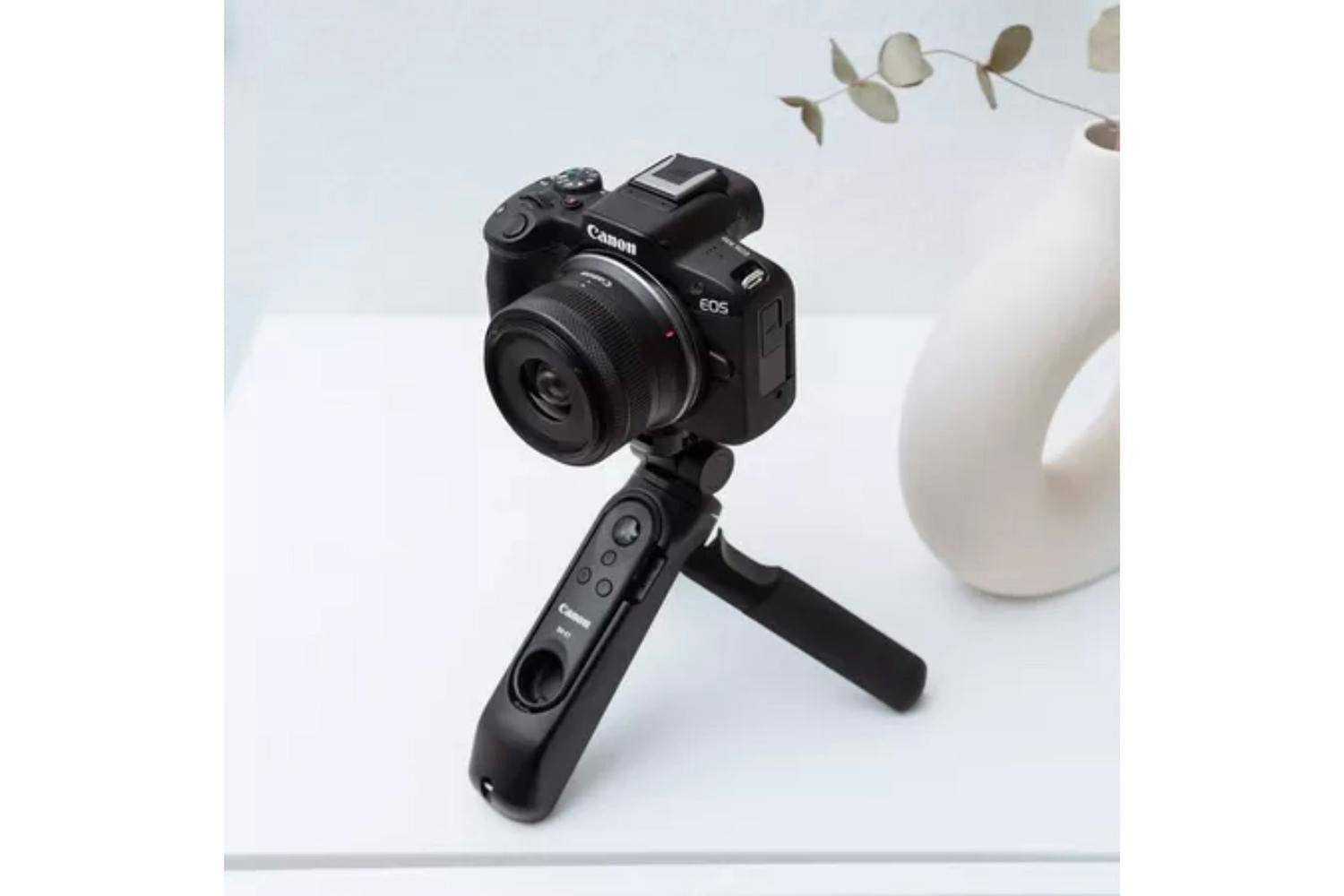 Canon EOS R50 RF-S 18-45mm Lens Mirrorless Camera | Black-15