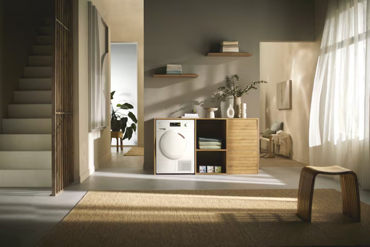 Miele 8kg Heat Pump Tumble Dryer | TEA525-5