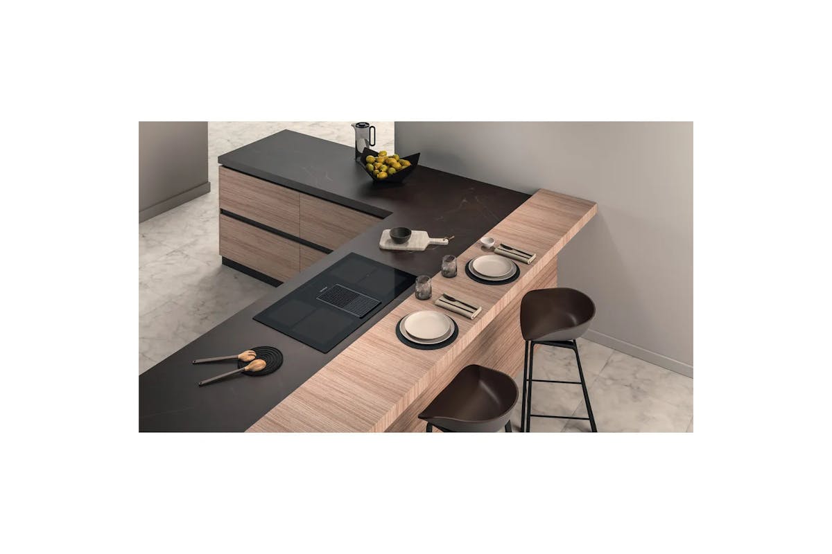 Hotpoint 83cm Built-in Vented Induction Hob | PVH92BK/FKIT-6