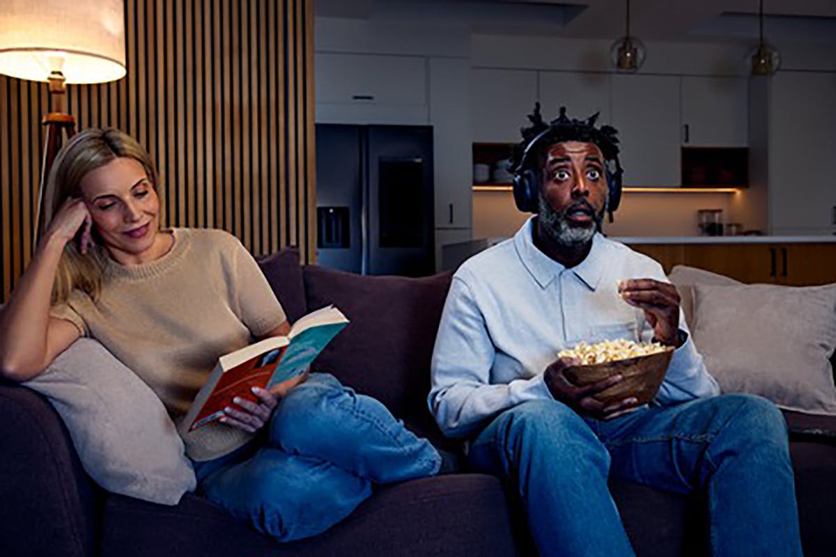Sennheiser RS 275 Wireless TV Headphones with Auracast™ | 700440-8