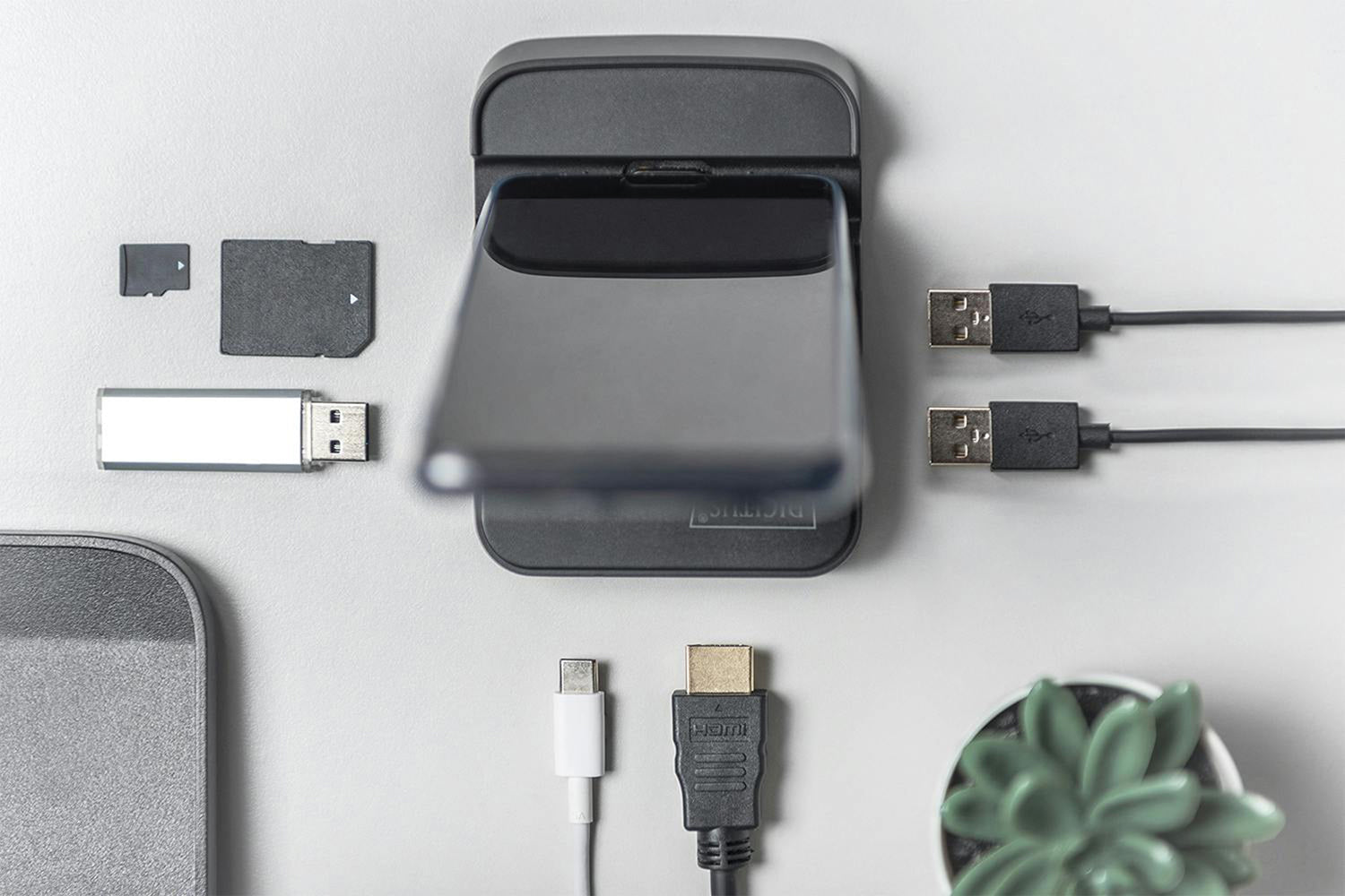 Digitus USB-C Smartphone Docking Station-2