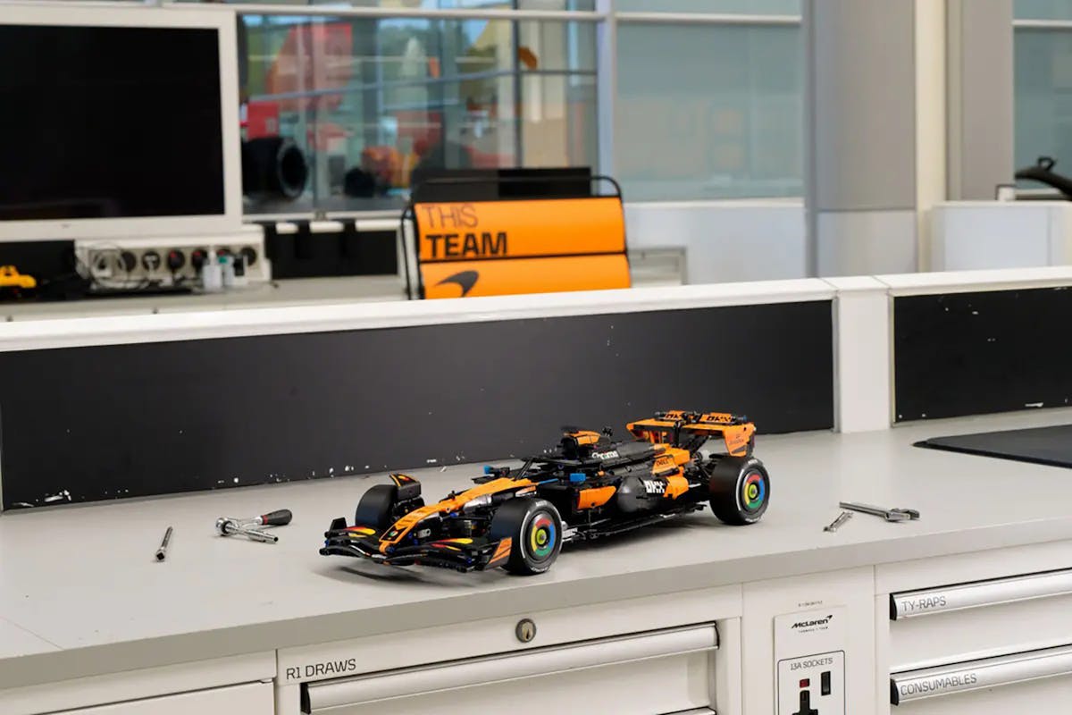 Lego Speed Champions McLaren F1 Team MCL38 Race Car Building Toys Set-14