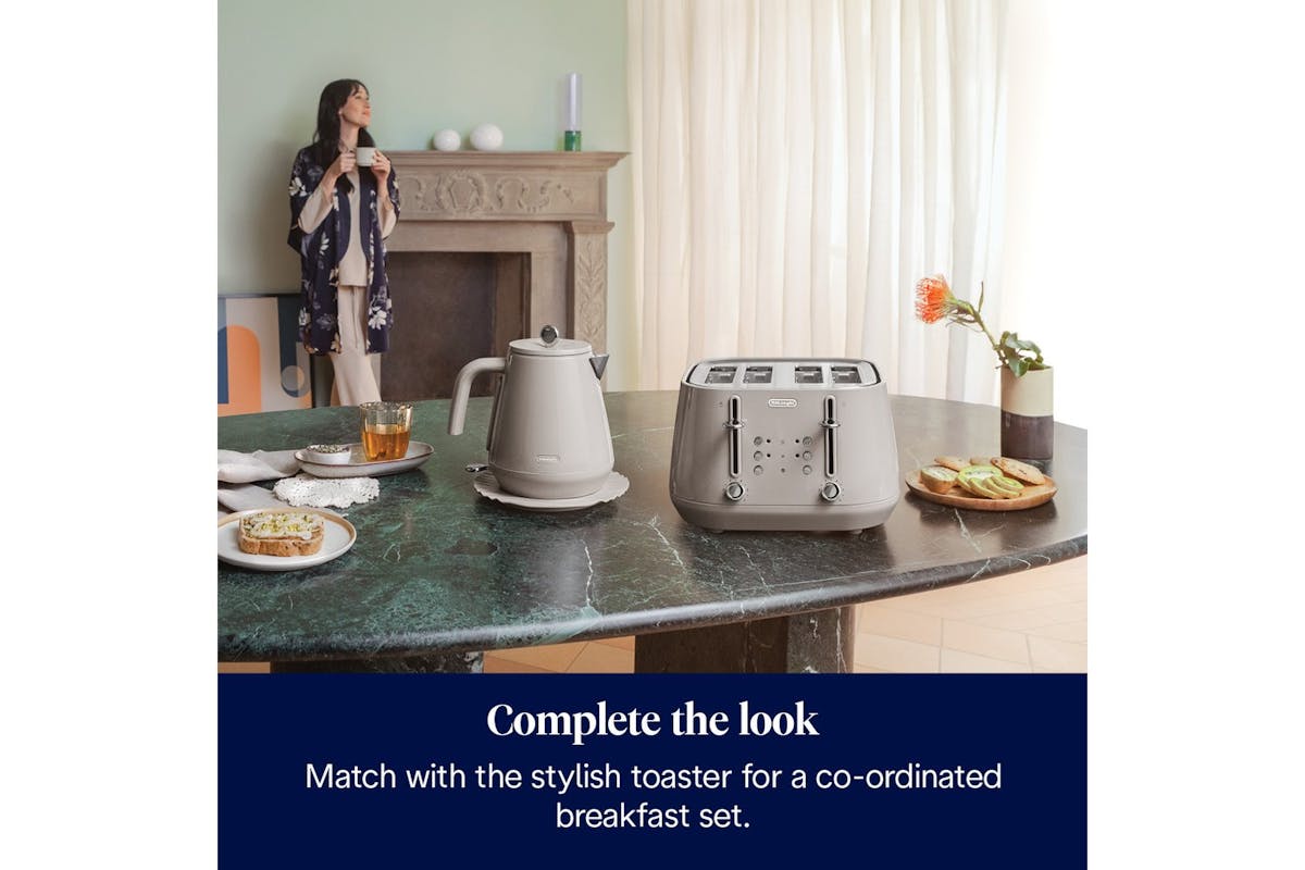 DeLonghi Eclettica Kettle | KBY3001.BG | Beige-7