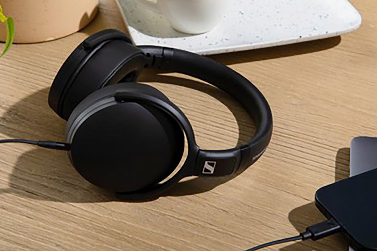 Sennheiser HD 400U Over-Ear Headphones | 800126-2