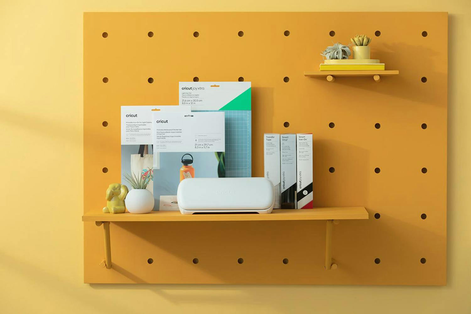 Cricut Joy Xtra Smart Cutting Machine & Starter Bundle-2