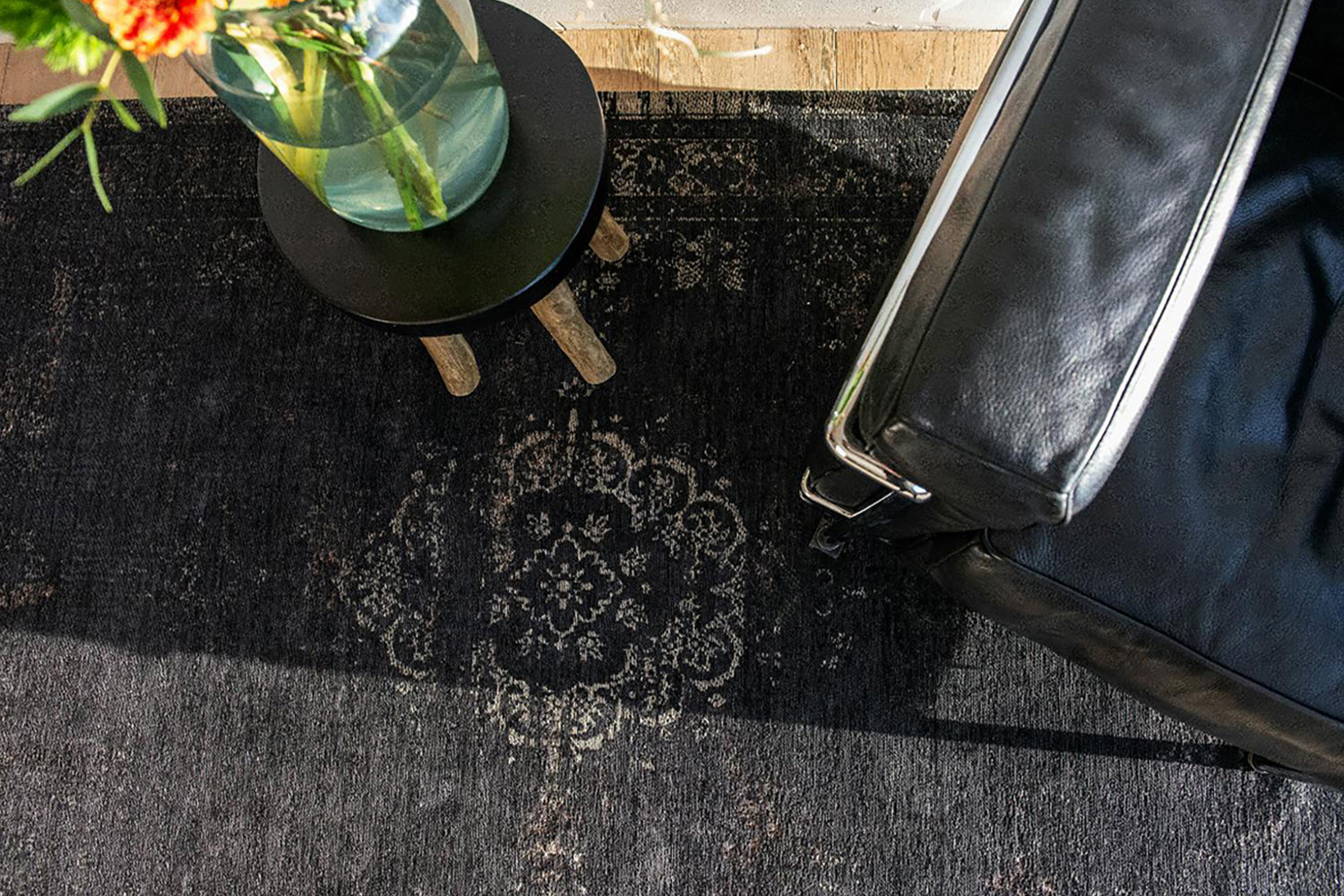 Louis De Poortere | Medallion Eco Rug | Mineral Black | 140 x 200 cm-10