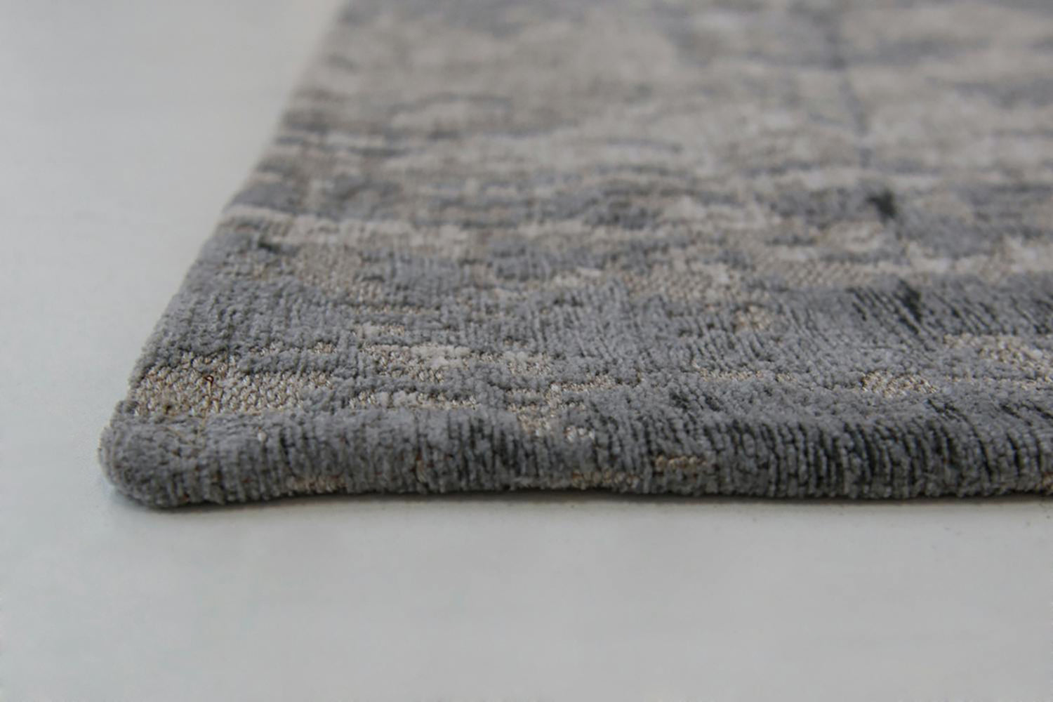Louis De Poortere | Griff Jersey Stone Eco Rug | Grey/Black | 140 x 200 cm-11