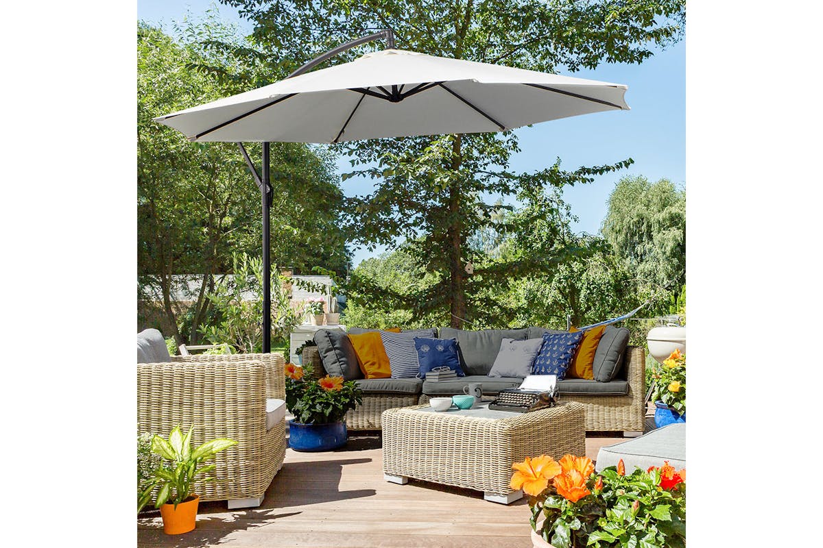 Outsunny Garden Cantilever Umbrella | Off-White-2