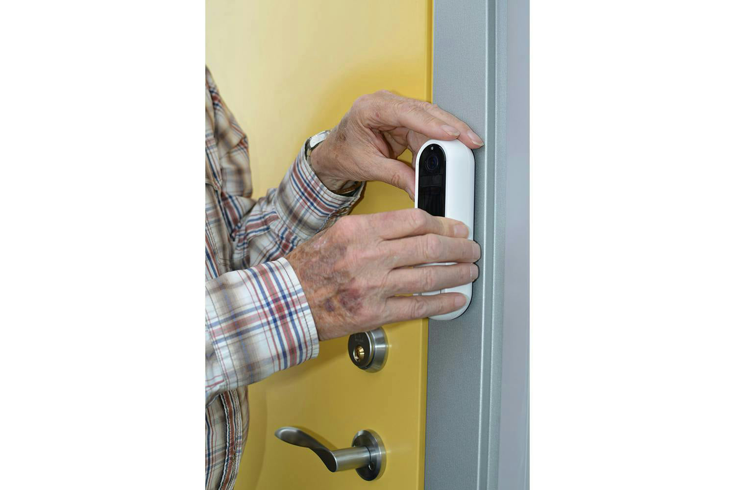 Doro Hemma Smart Doorbell | White-3