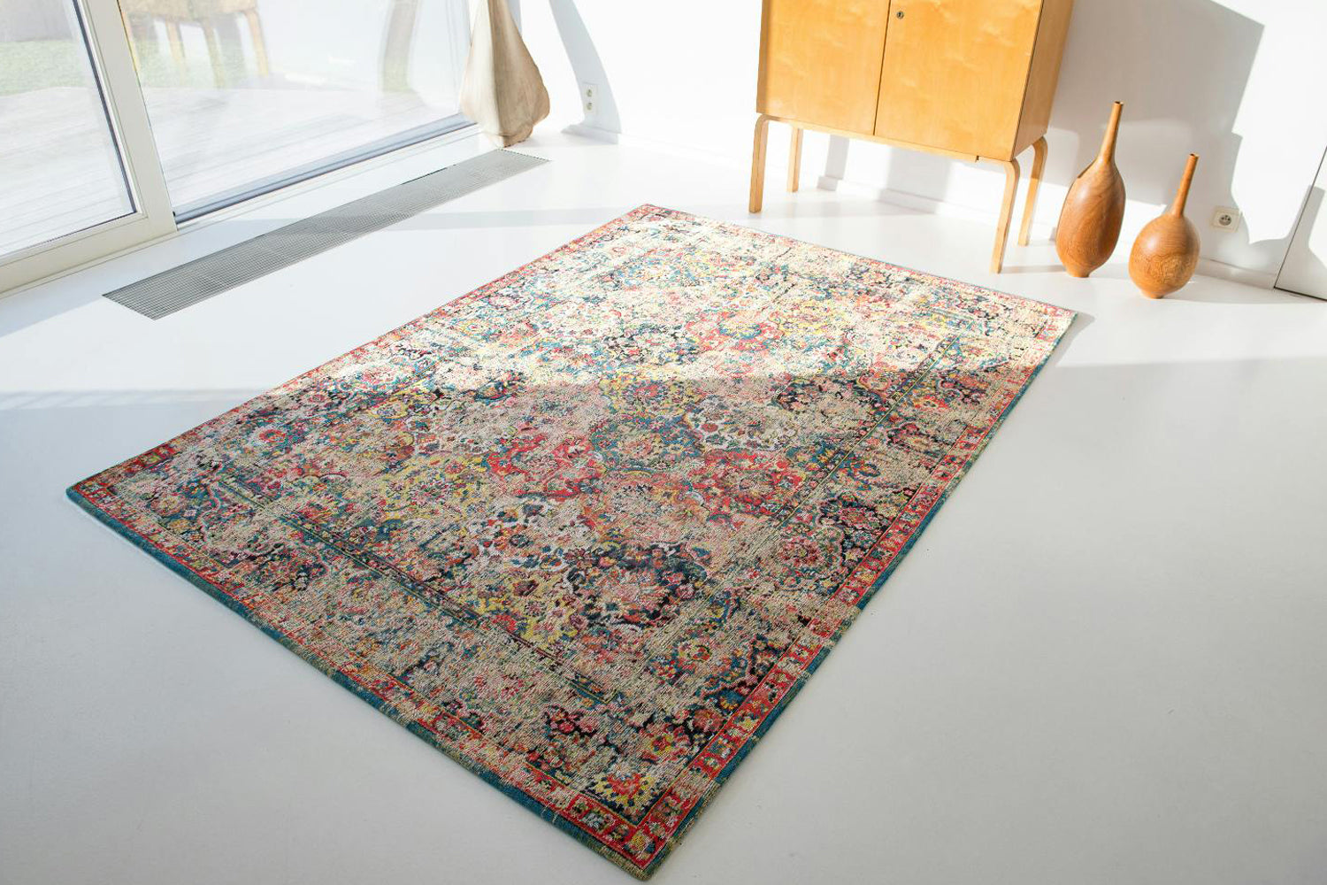 Louis De Poortere | Bakhtiari Janiserry Indoor Eco Rug | Multicolour | 200 x 280 cm-3