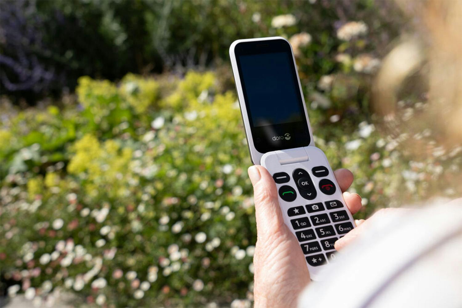 Doro Leva L30 Flip Phone | Graphite/White-2