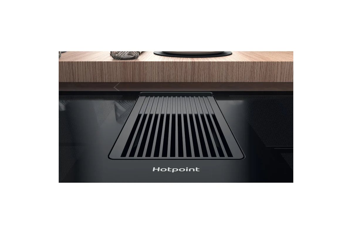 Hotpoint 83cm Built-in Vented Induction Hob | PVH92BK/FKIT-9
