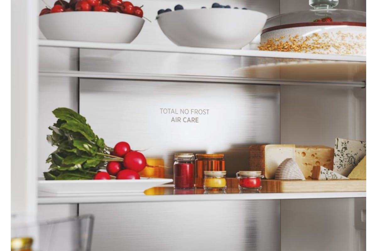 Hoover Freestanding Fridge Freezer | HHCR3818EWPL-9