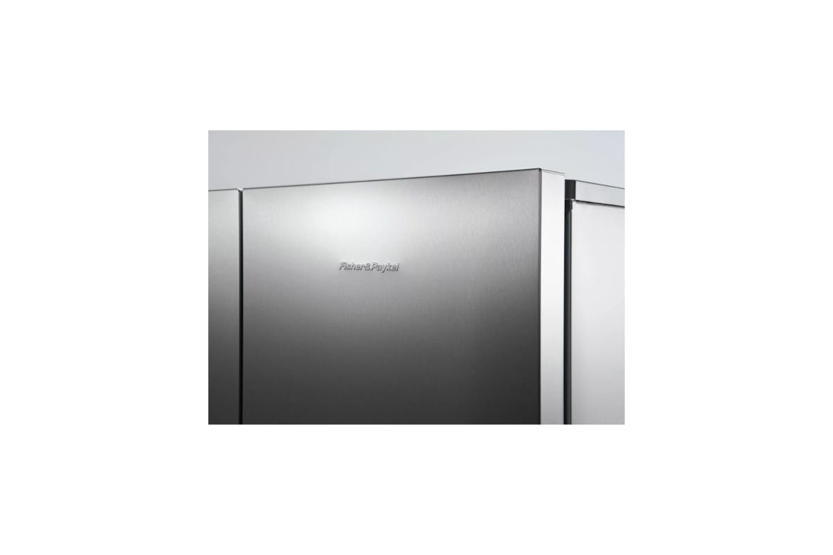 Fisher & Paykel Series 7 American Fridge Freezer | RF540ADUX6-8