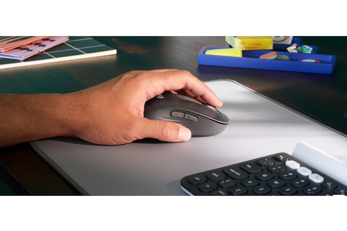 Logitech Signature M650 Mouse | Graphite-2