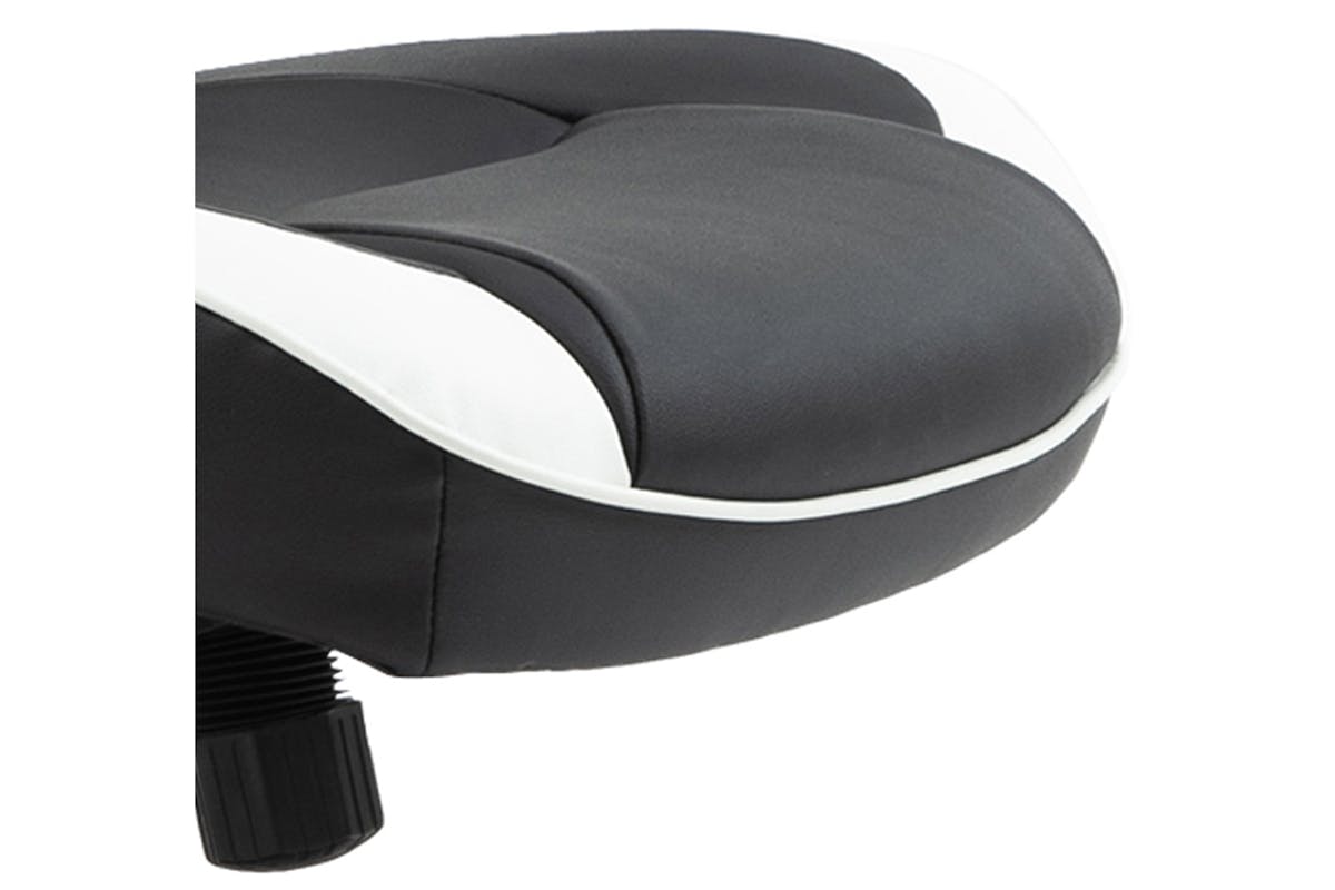 Vinsetto Adjustable Height Gaming Chair | Black/White-7