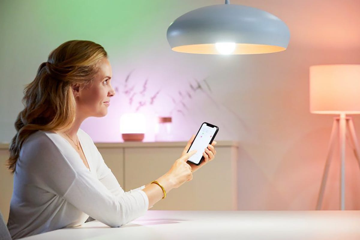 Wiz ST64 E27 Filament Amber Bulbs with WiZmote | 2 Piece of Pack-10