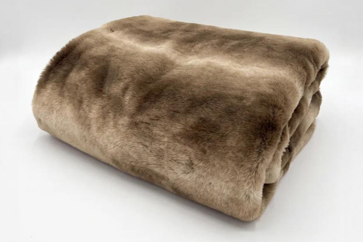 Sable Ridge Throw | Taupe | 150 x 200 cm-3