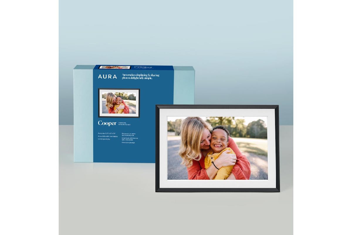 Aura Carver Mat 10.1" Digital Photo Frame with Mat-7
