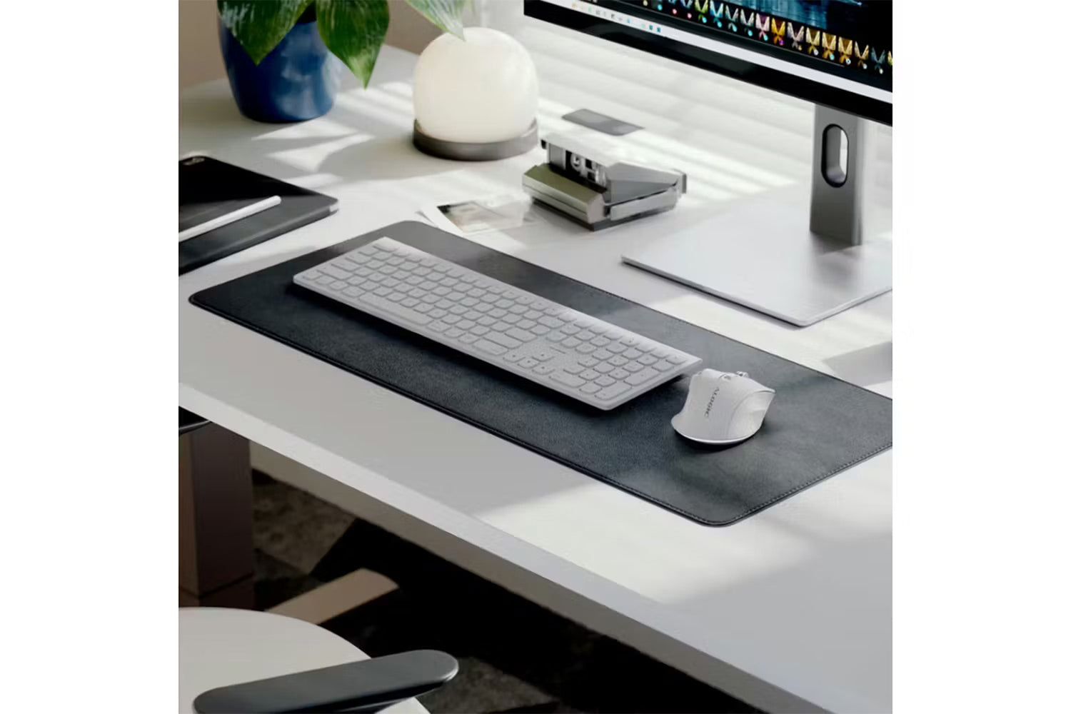 Alogic Apex USB-C Wireless Programmable Mouse | White-2