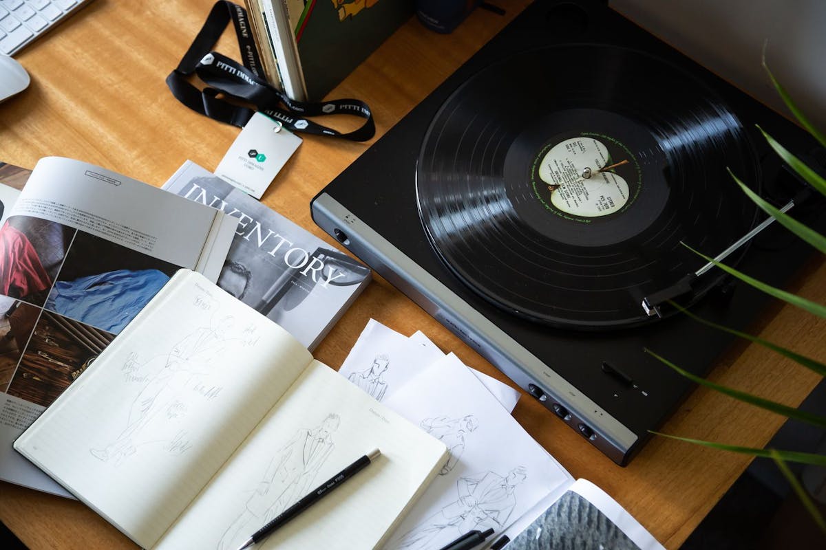 Audio Technica | Fully Automatic Belt-drive Stereo Turntable | Gun Metal | Standard Size-4