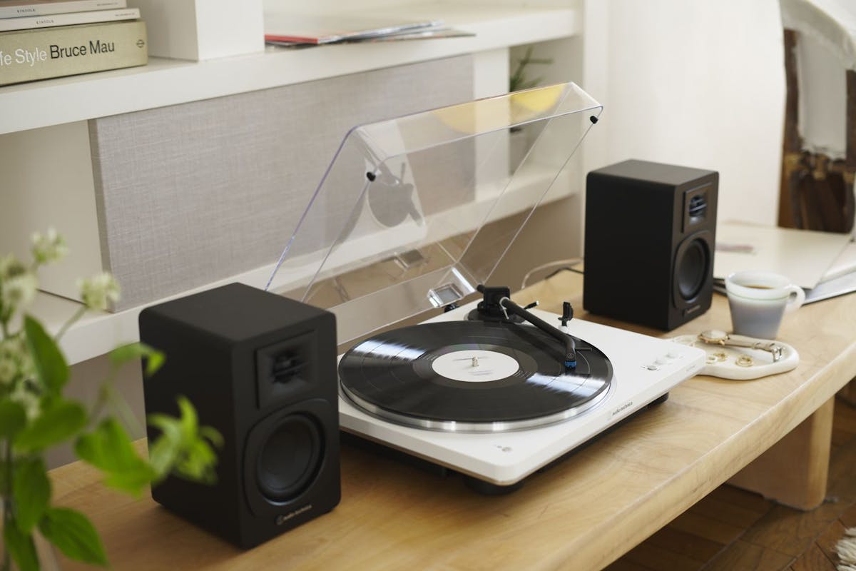 Audio Technica | Fully Automatic Wireless Belt-drive Turntable | White-6