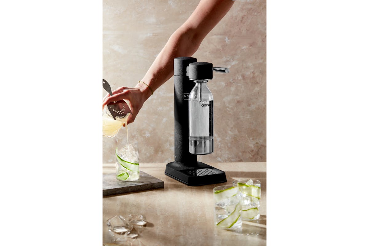 Aarke Carbonator 3 Sparkling Water Maker & CO2 Cylinder | Matte Black-9