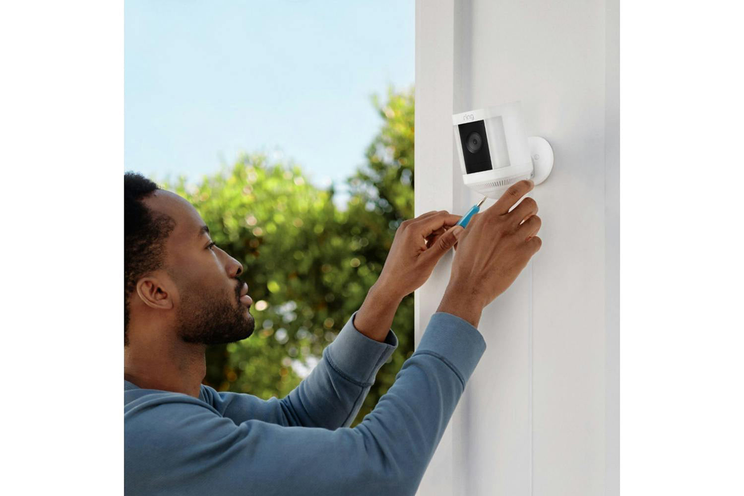 Ring Spotlight Cam Plus Plug-In| White-2