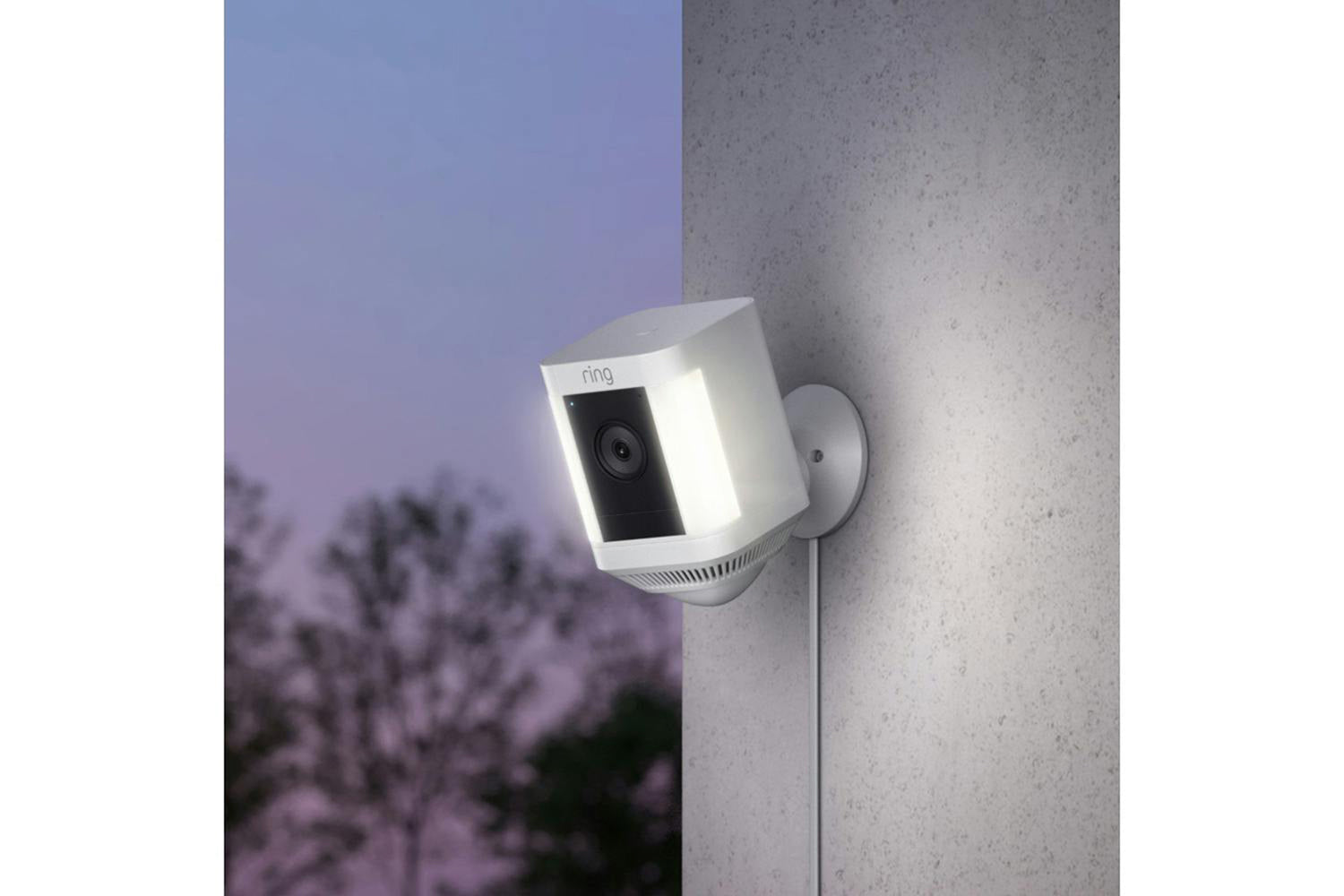 Ring Spotlight Cam Plus Plug-In| White-3