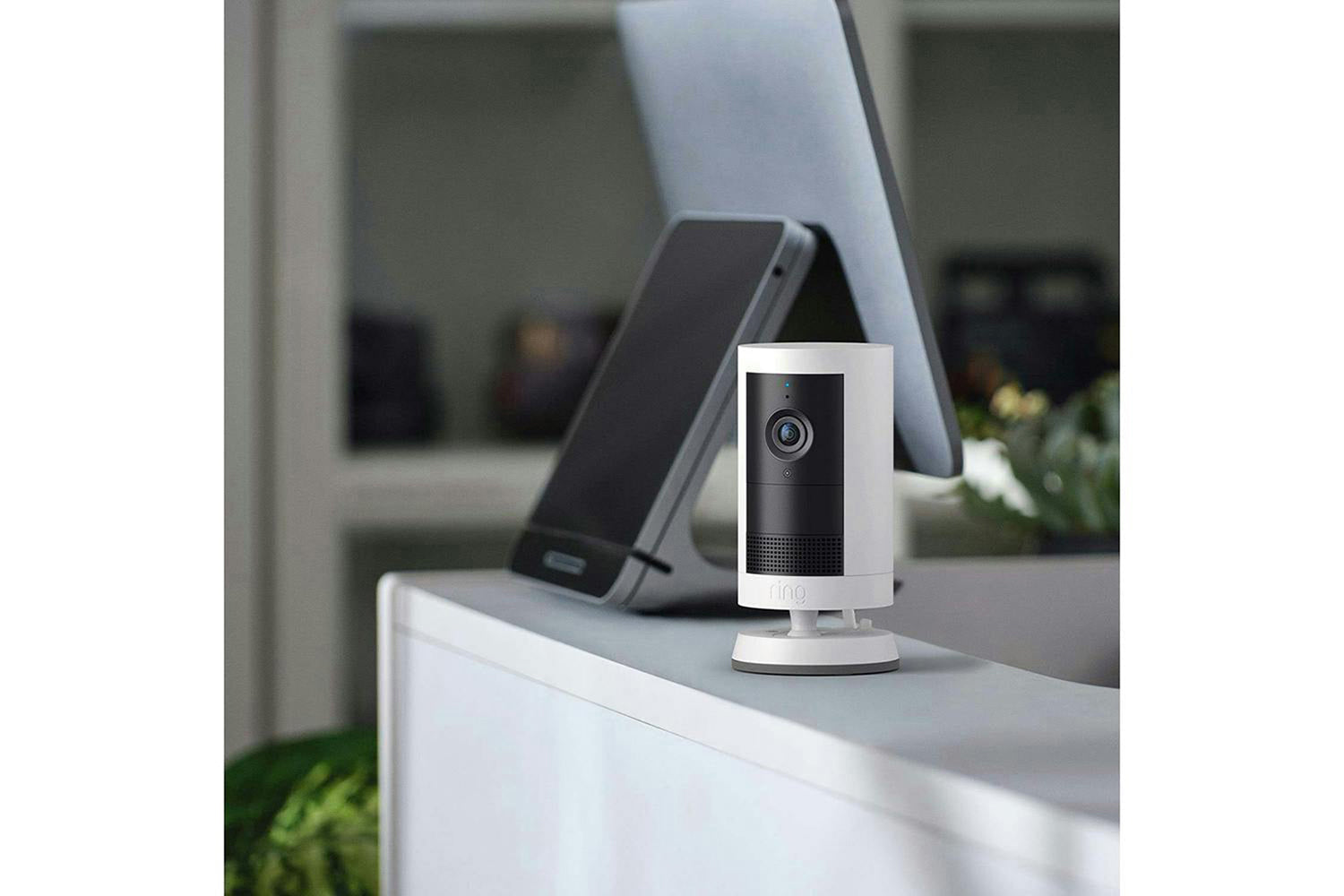 Ring 2K Outdoor Security Cam Plus Battery | White-3