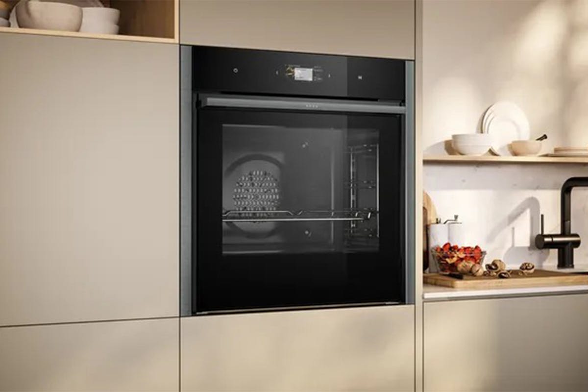 Neff N90 Built-in Single Oven | B64CS71G0B-2