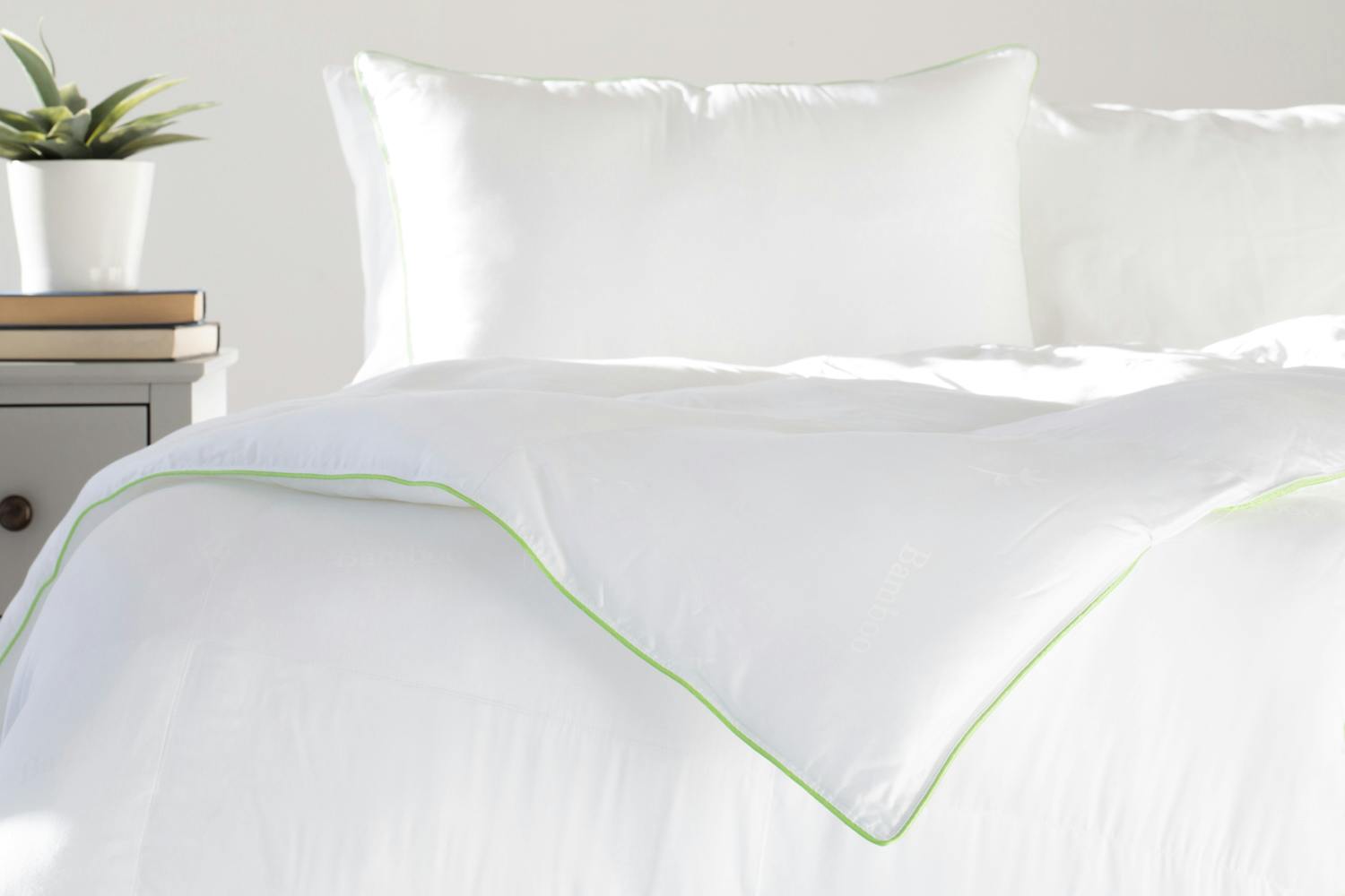 The Linen Room | Bamboo 10.5 Tog Duvet | King-3