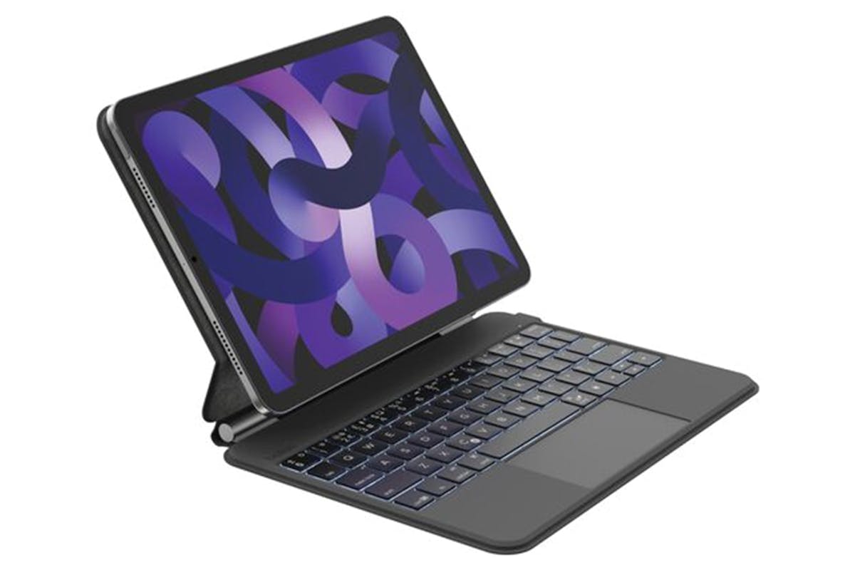 Belkin Pro Keyboard Case with Magnetic Stand for iPad Pro 11