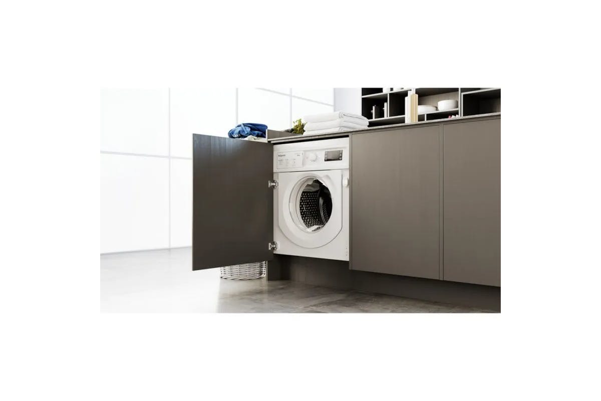 Hotpoint Integrated Washer Dryers | BIWDHG961485UK-2