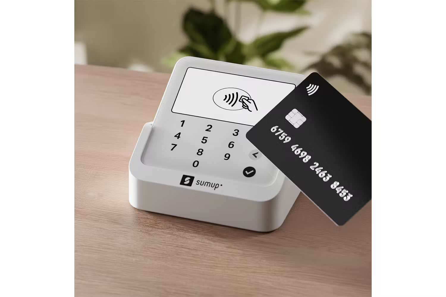 SumUp Solo Lite Card Reader with Charging Station-2