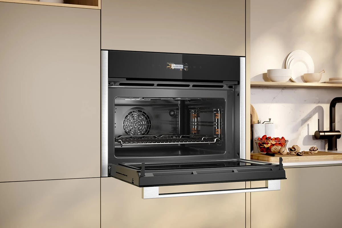 Neff N 70 45L 900W Compact Built-in Microwave Oven | C24MR21N0B | Stainless Steel-4