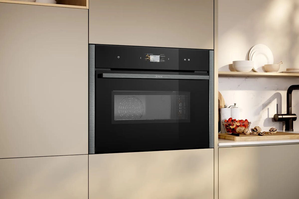 Neff N90 Built-in Compact Single Oven | C24MS31G0B-5