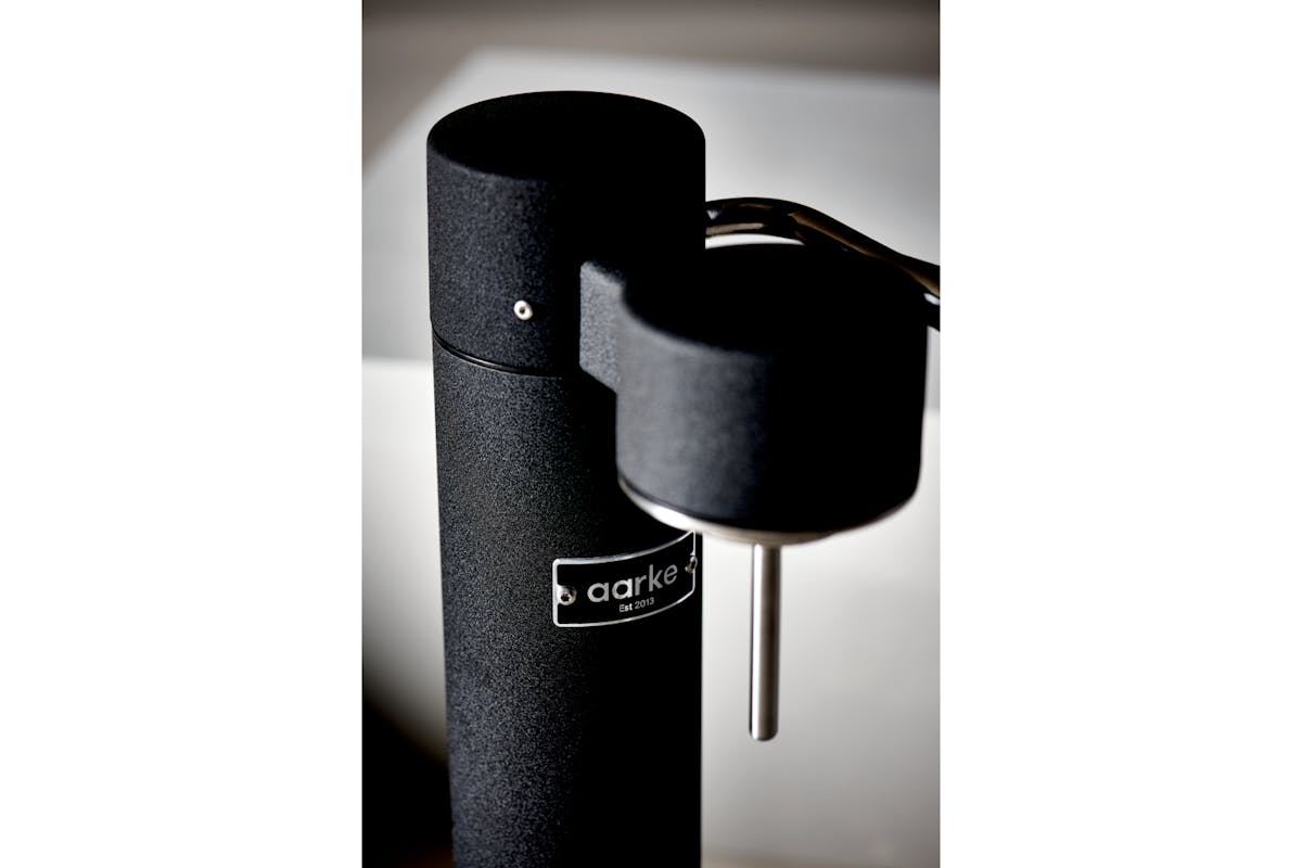 Aarke Carbonator 3 Sparkling Water Maker & CO2 Cylinder | Matte Black-10