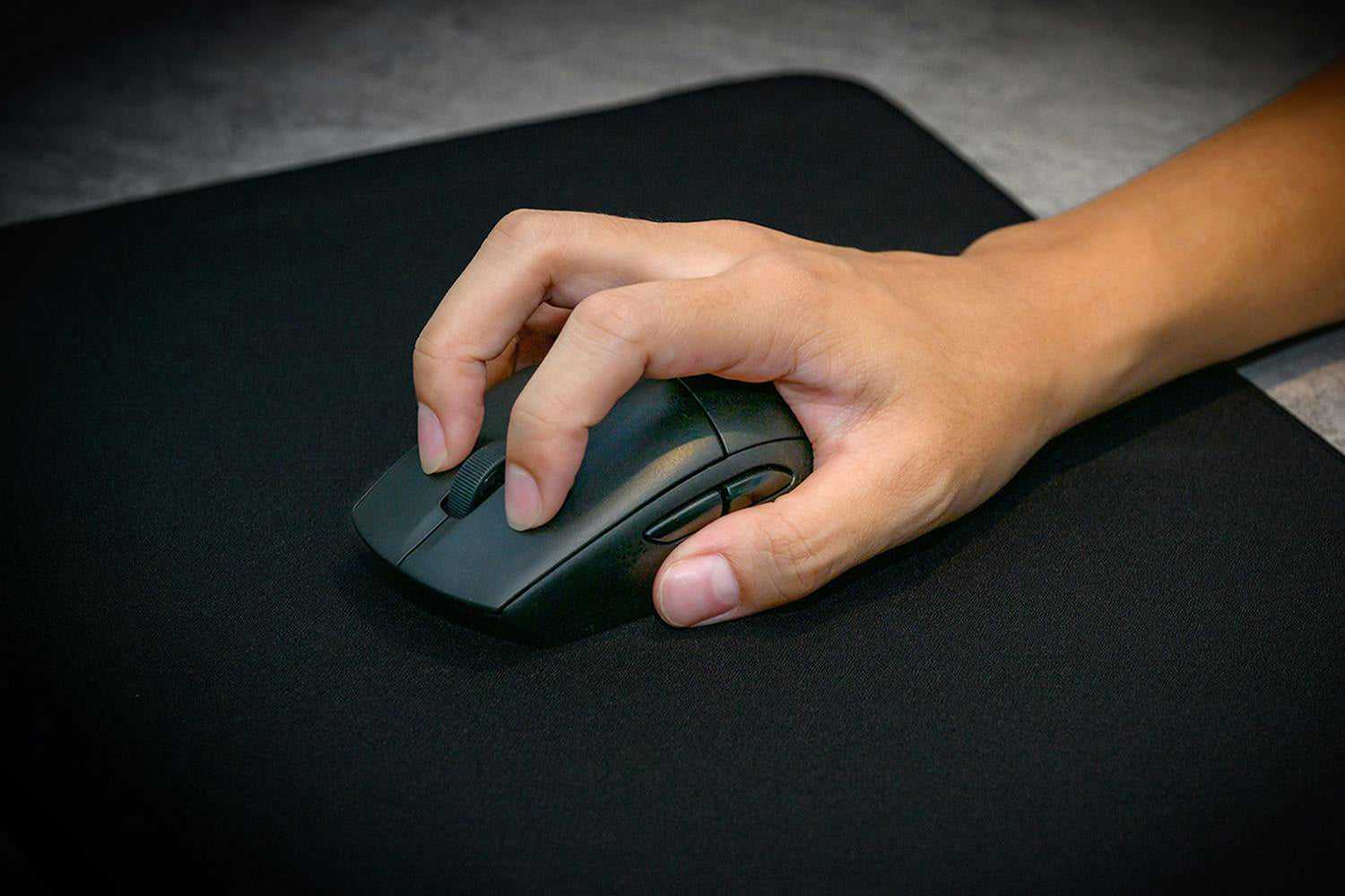 Corsair M55 Wireless Gaming Mouse | Black-2