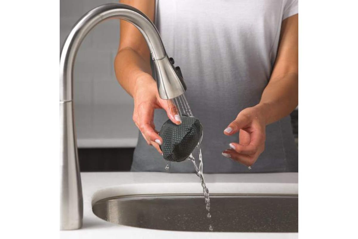 Shark Classic Handheld Cordless Pet Vacuum | CH950UKT-6