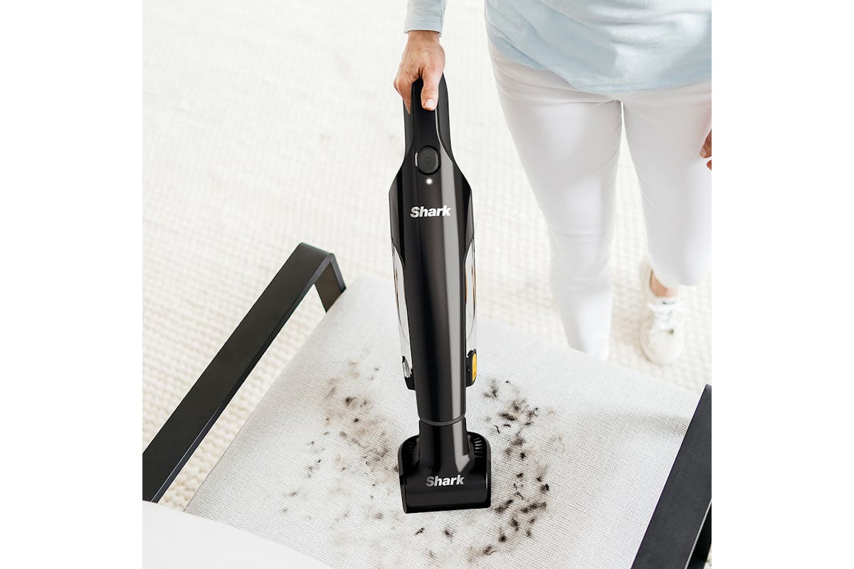 Shark Classic Handheld Cordless Pet Vacuum | CH950UKT-4