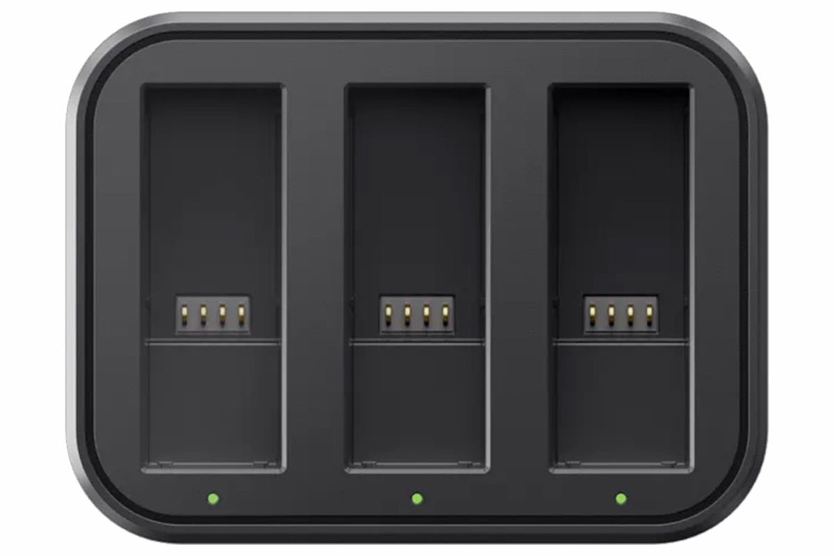 Insta360 Ace Pro - Fast Charge Hub-3