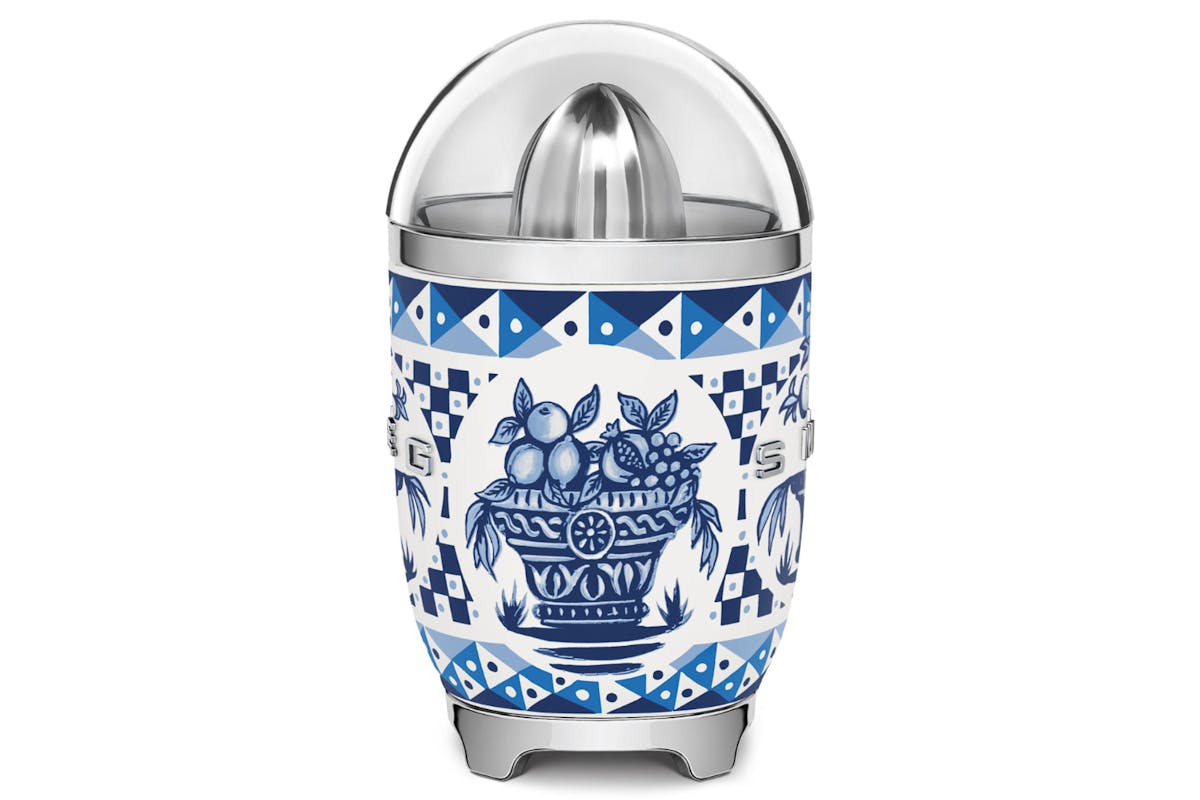 Smeg Dolce and Gabbana Blu Mediterraneo Citrus Juicer | CJF01DGBUK-3