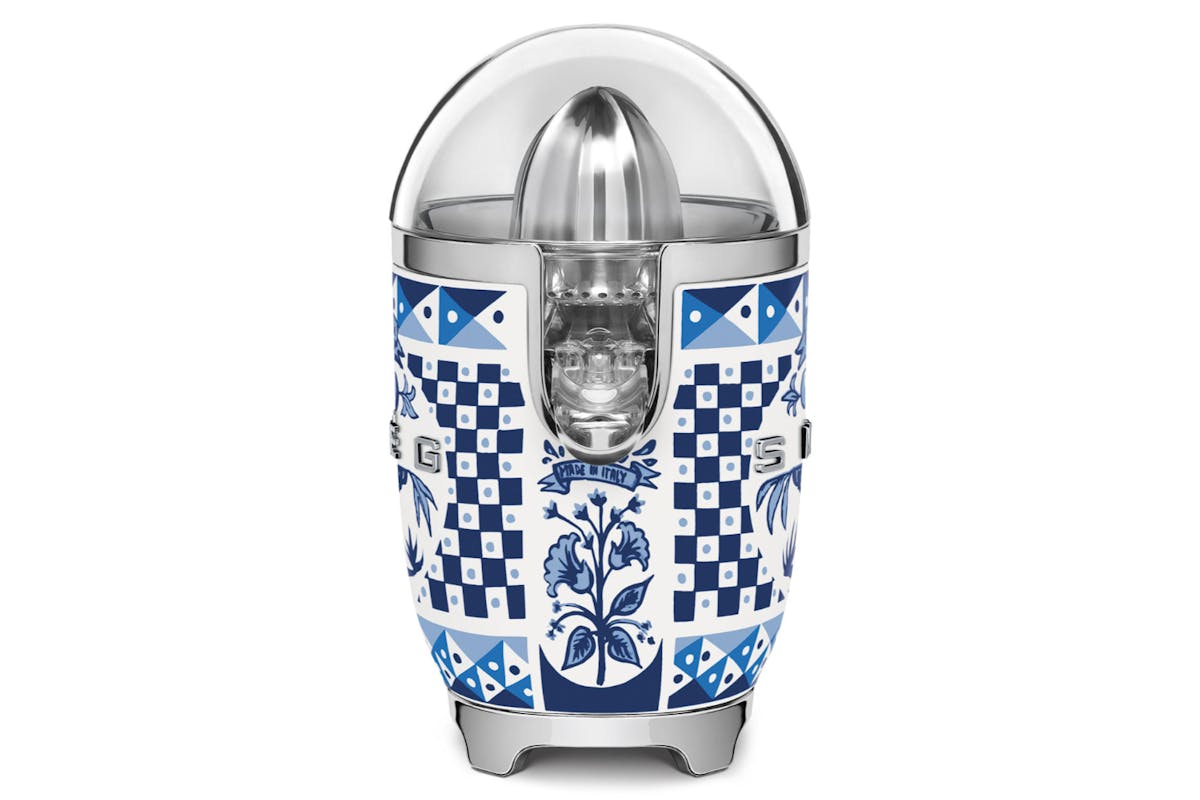 Smeg Dolce and Gabbana Blu Mediterraneo Citrus Juicer | CJF01DGBUK-4