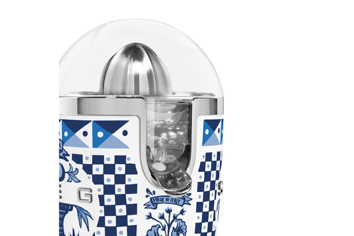 Smeg Dolce and Gabbana Blu Mediterraneo Citrus Juicer | CJF01DGBUK-7