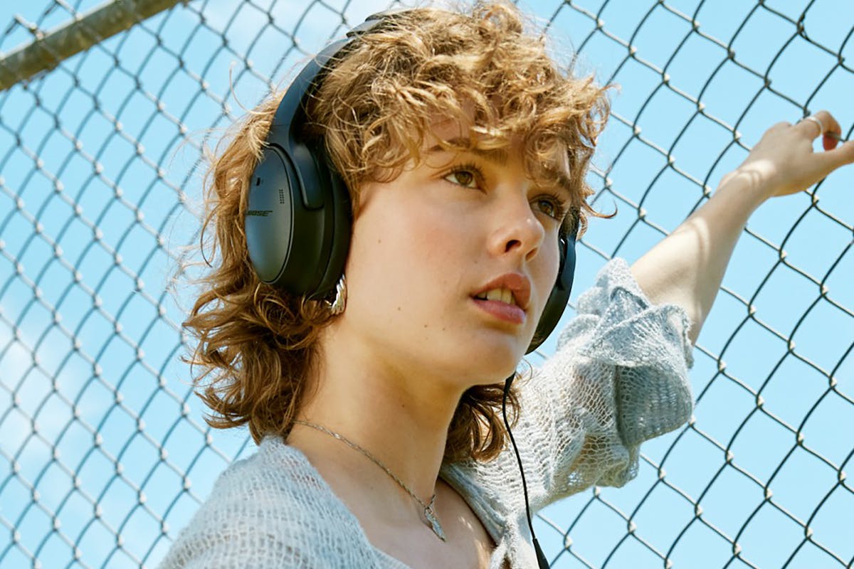 Bose QuietComfort SC Over-Ear Wireless Headphones | Black-2
